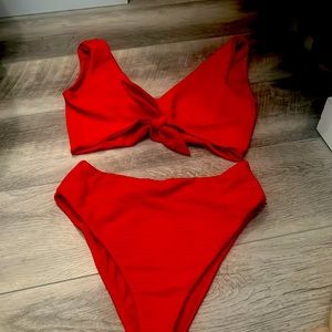 Red Montce swim set size L.